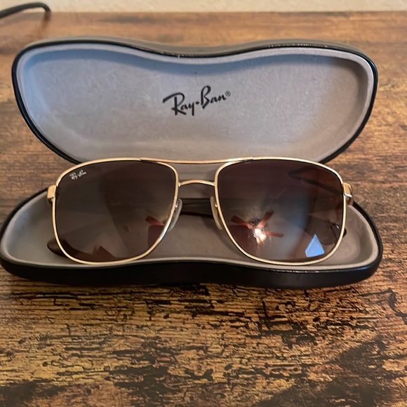 Ray-Ban Other - RayBan 3533 Gold framed sunglasses